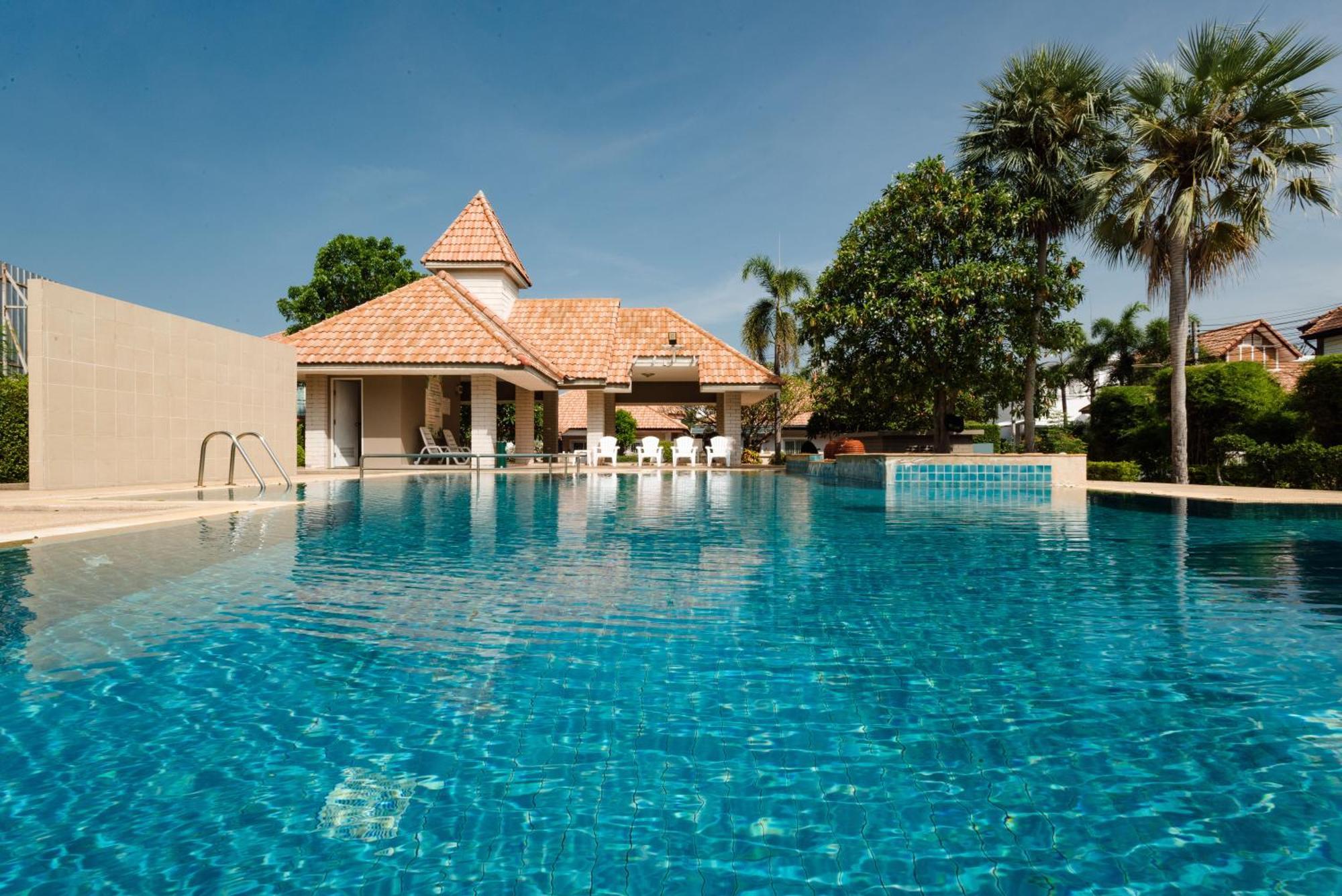 Tw Marina Pool Villa Паттайя Экстерьер фото